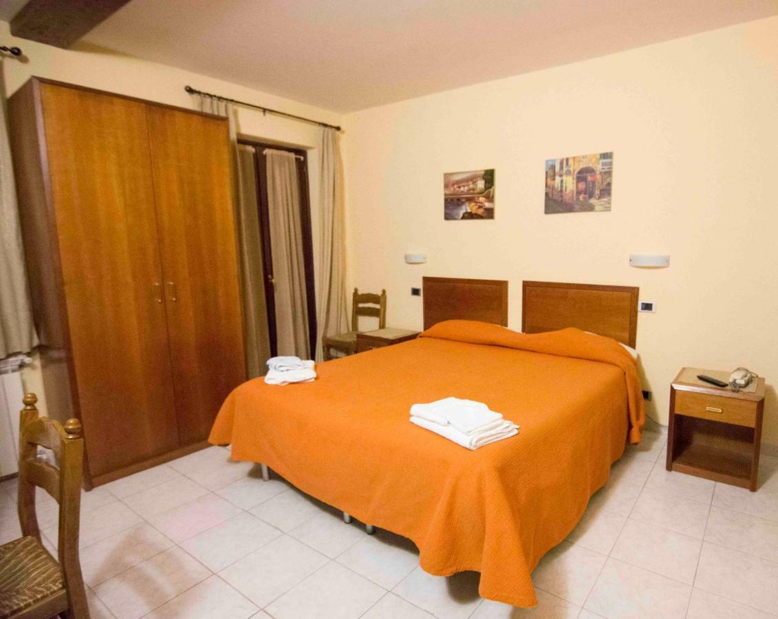 Hotel Cantarana Sesta Godano Exterior foto
